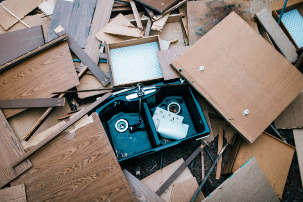Best Yard Waste Removal  in Russellville, AL